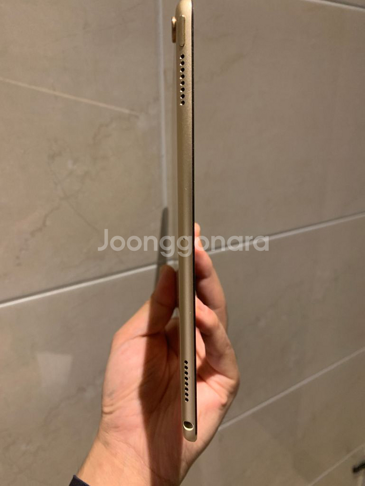 아이패드프로10.5 64gb wifi--3