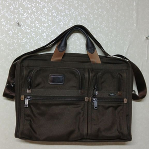 TUMI 서류가방