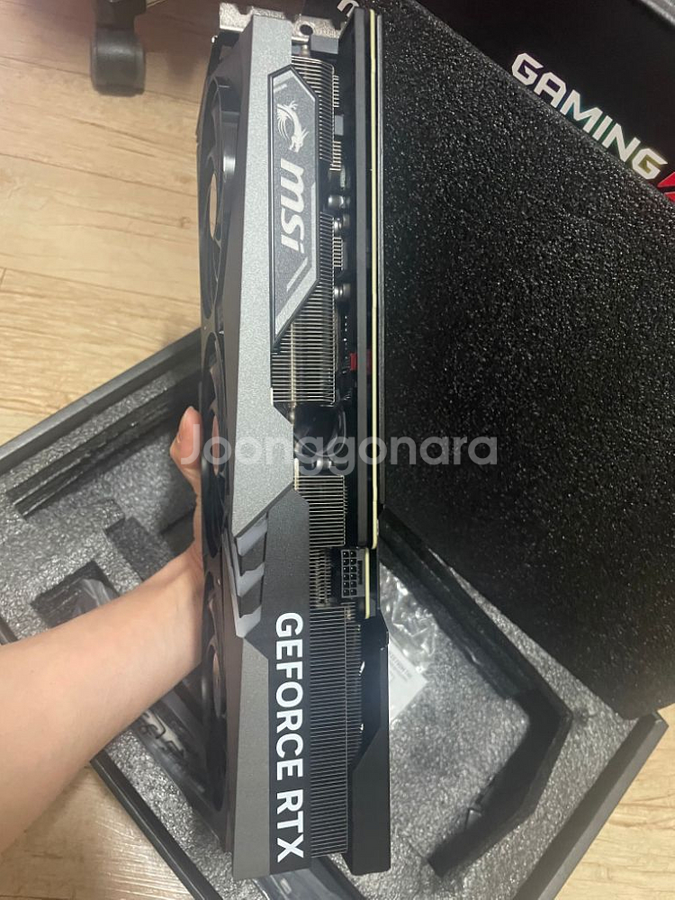 msi 4070ti 게이밍 트리오 팝니다--3