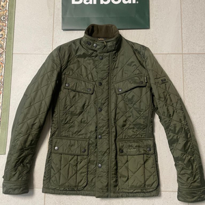 Barbour 자켓 판매 (텍만뗀 새상품)