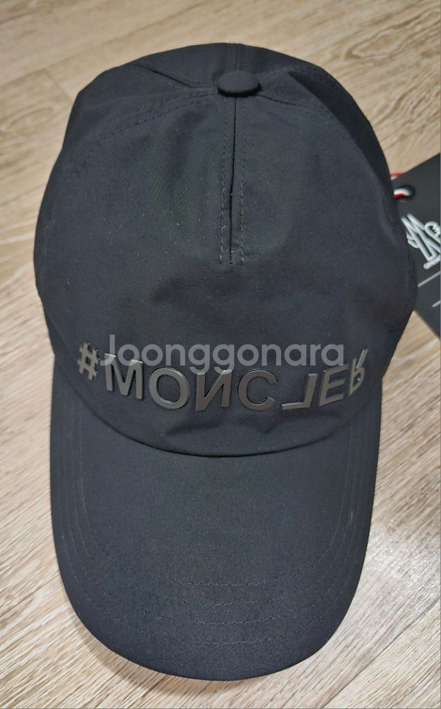 파격가 몽클레어 남녀공용 볼캡 급처분파격가(정품)미사용--1