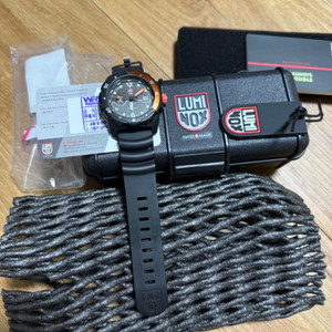 LUMINOX xb3729 팝니다.