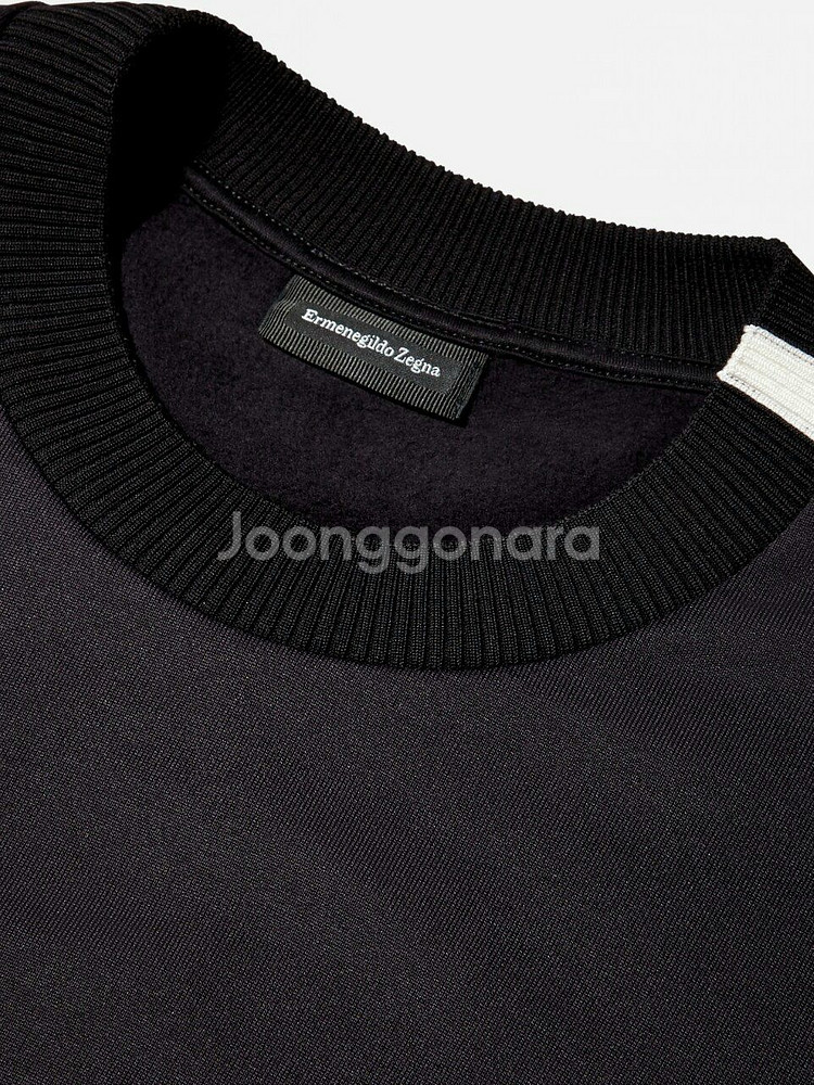 안전 에르메네질도 제냐 21FW 하이테크 소재 맨투맨--1