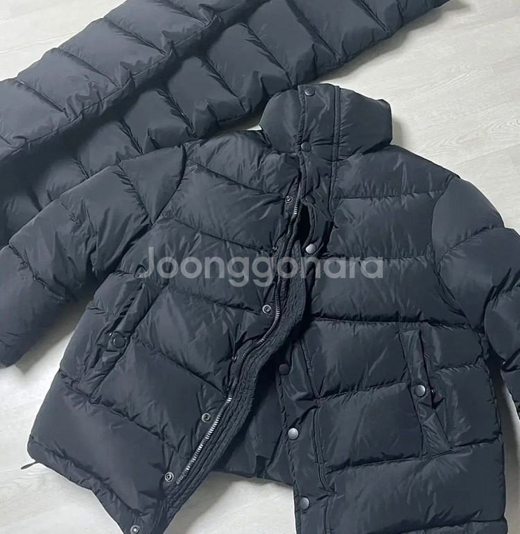 GD패딩 발렌시아가 스윙 푸퍼 패딩 og--2