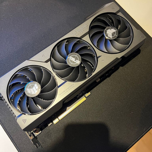 Asus Tuf Gaming 4070 ti 상태 최상급