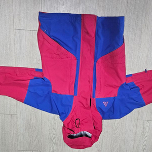Nike ACG 고어텍스 레이서블루