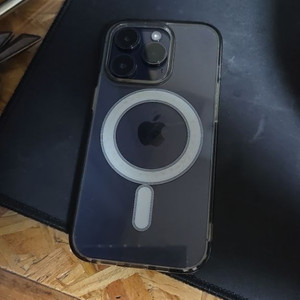 아이폰 14 pro 256기가 60만원에 팝니다
