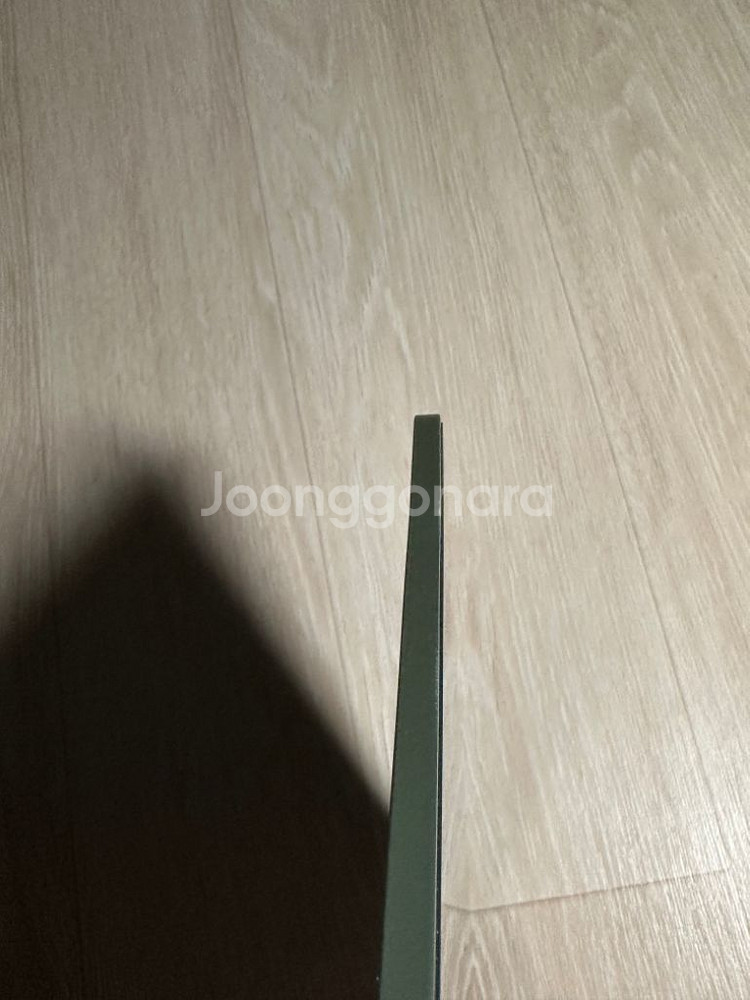 아이패드에어4 64g wifi 그린 판매합니다--5
