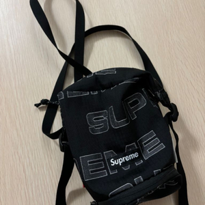 슈프림 넥 파우치 블랙 21fw