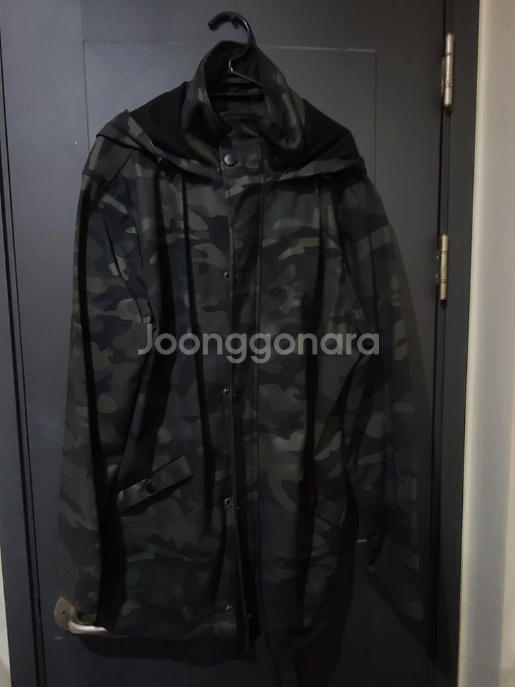 자라 밀리터리 바람막이 XL--0
