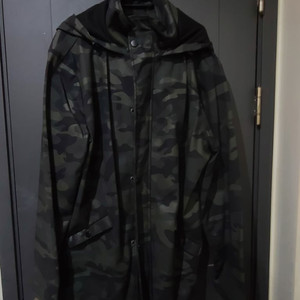 자라 밀리터리 바람막이 XL
