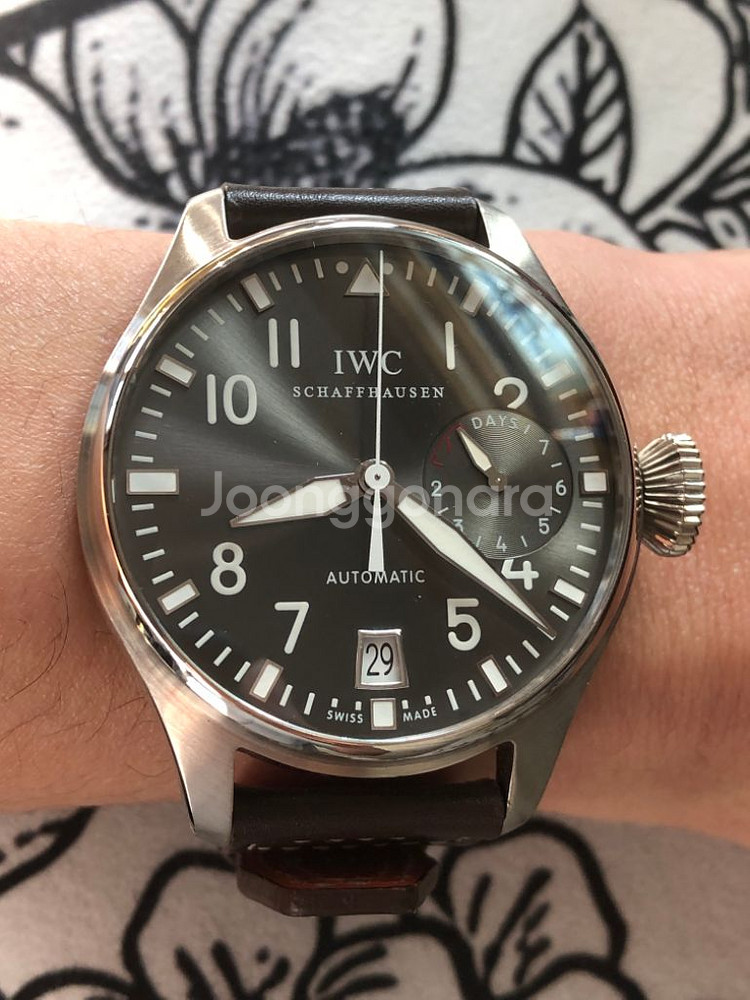 iwc 빅파일럿 화이트골드 금통 시계 판매합니다--7