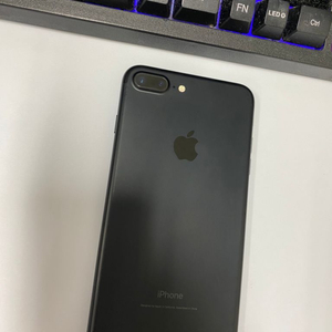 아이폰7플러스 매트블랙 SSS급 128GB 배터리100
