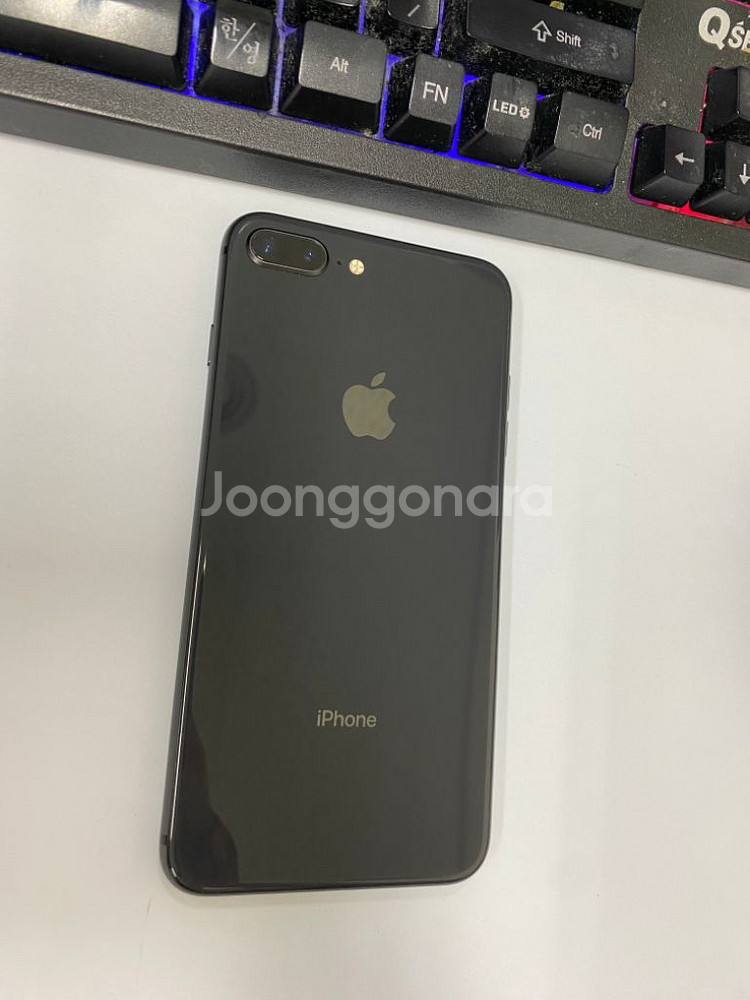 아이폰8플러스 스그 SS급 64GB 배터리100%선물용--0