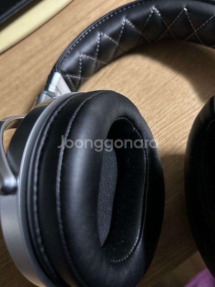 포칼 셀레스티 헤드폰--5