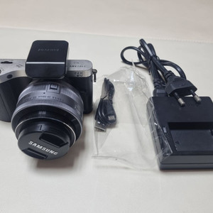 nx210 + 20-50mm