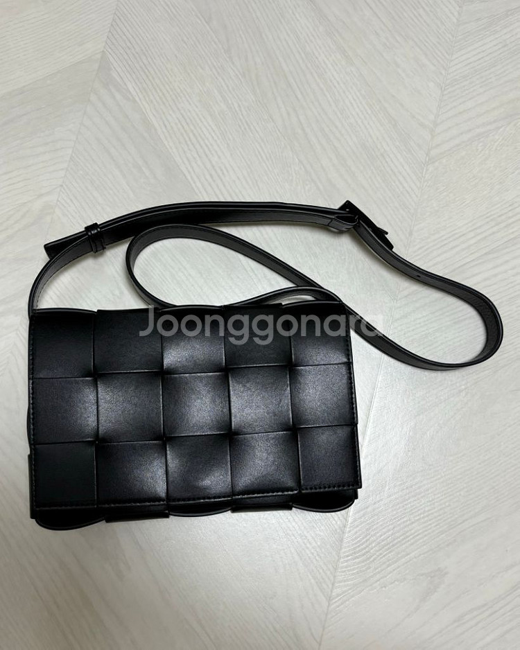 보테가베네타 카세트백--1