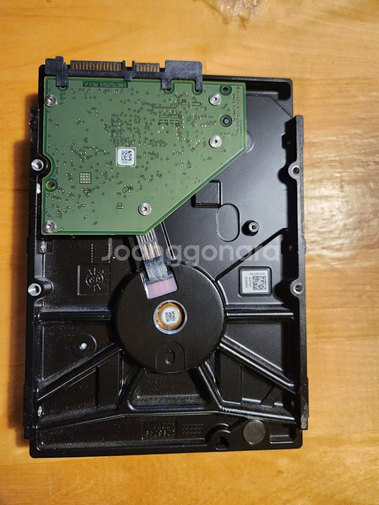 씨게이트 2테라 hdd(불량) 반품X 2TB hdd--1