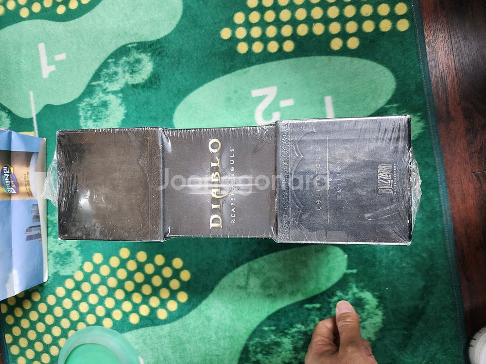 디아블로3 확장팩 소장판 미개봉 팝니다.--3