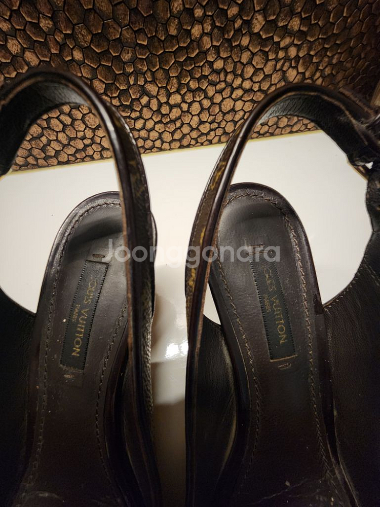 Louis Vuitton(루이비통) 모노그램 리본로고--4