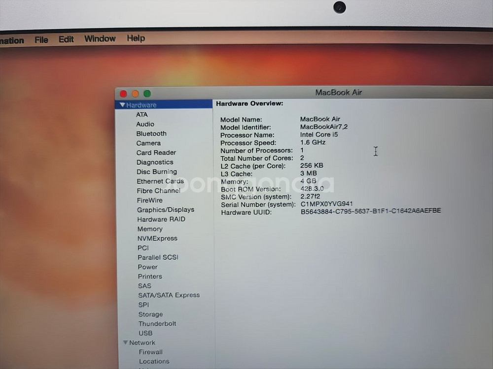 MacBook Air 13-inch--3