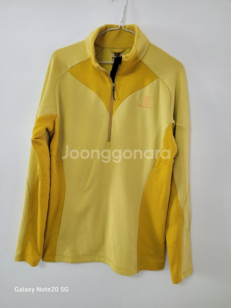 남성 블랙야크 기모 간절기.겨울 등산티셔츠(사방스판95--7