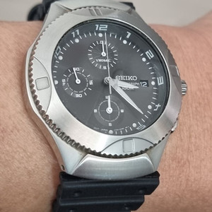 세이코 (SEIKO) 크로노 그래프 7T92-0AW0