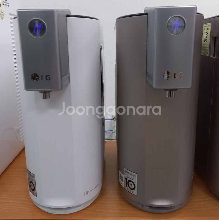 LG퓨리케어 직수 냉온정수기 스윙/업다운--1