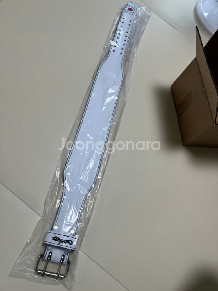 카딜로 310 화이트 태극기 에디션--5