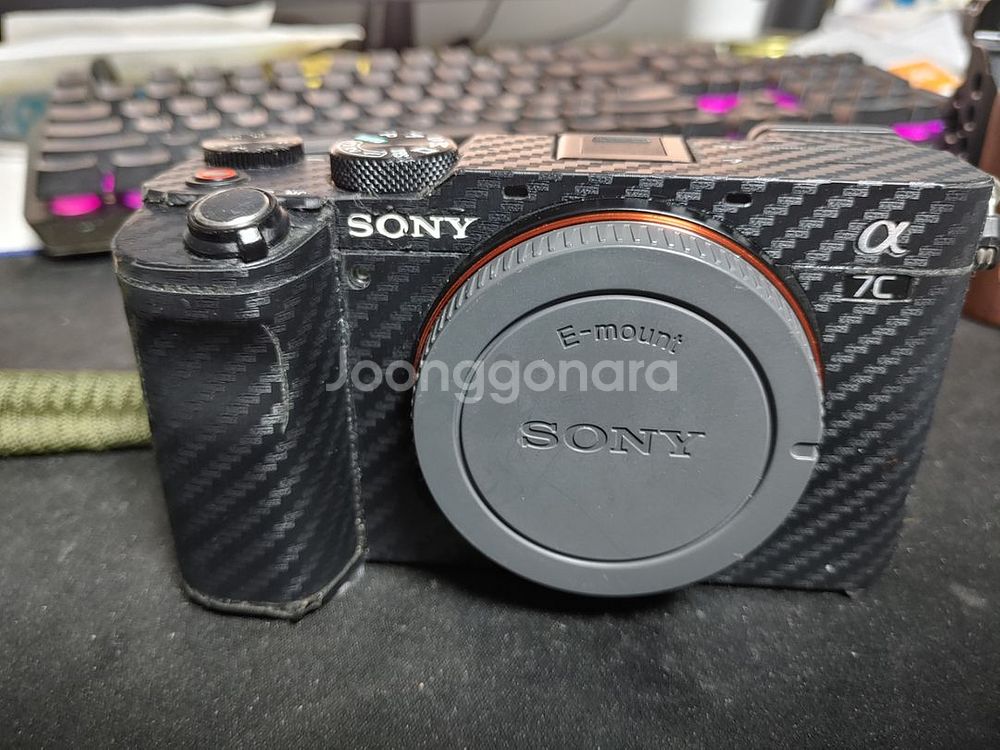 소니 a7c + 케이지 팝니다--1