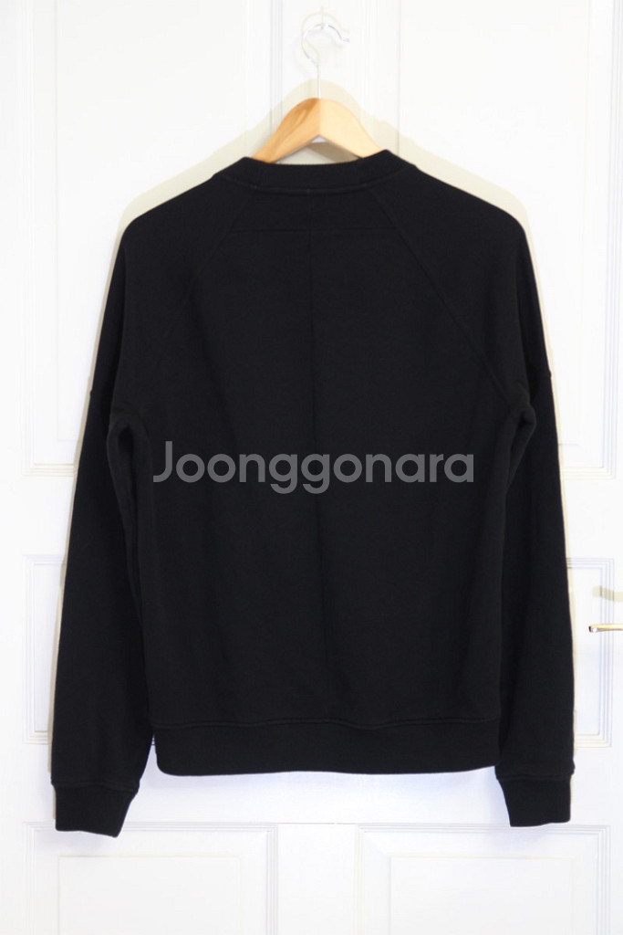 GIVENCHY 지방시 십자스티치 맨투맨--1