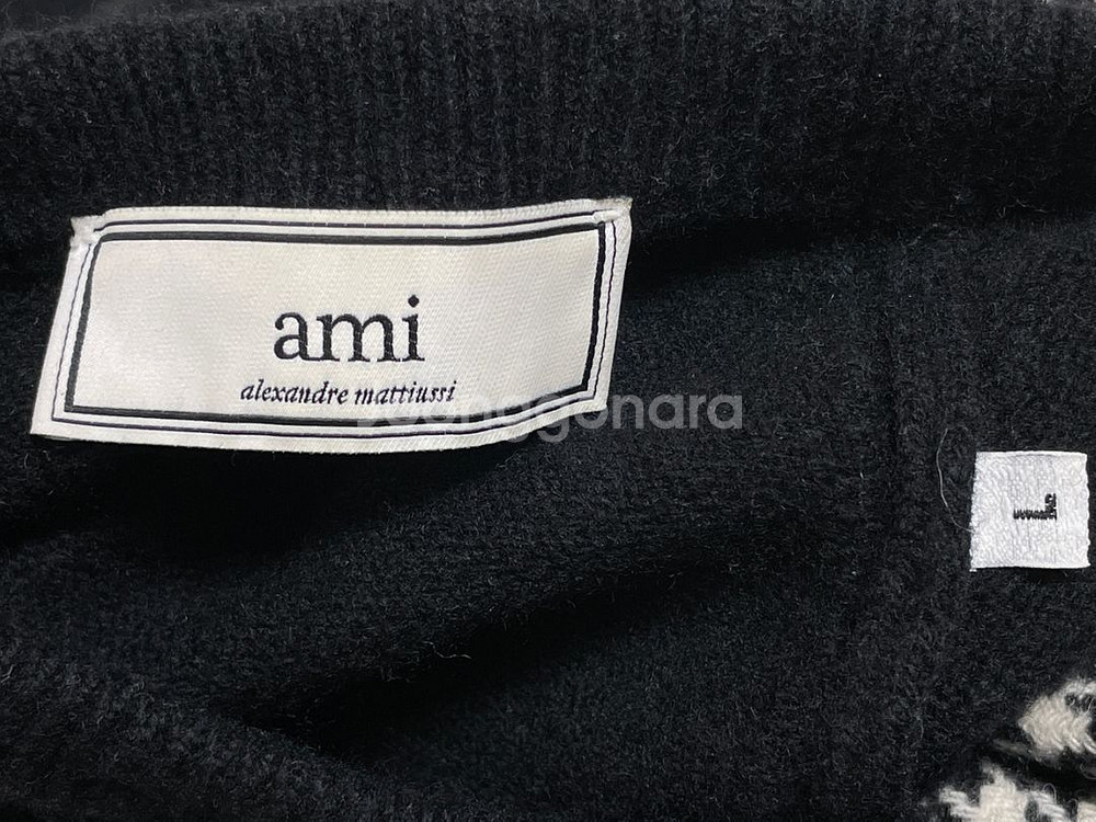 AMI 하운드투스 울 니트--3