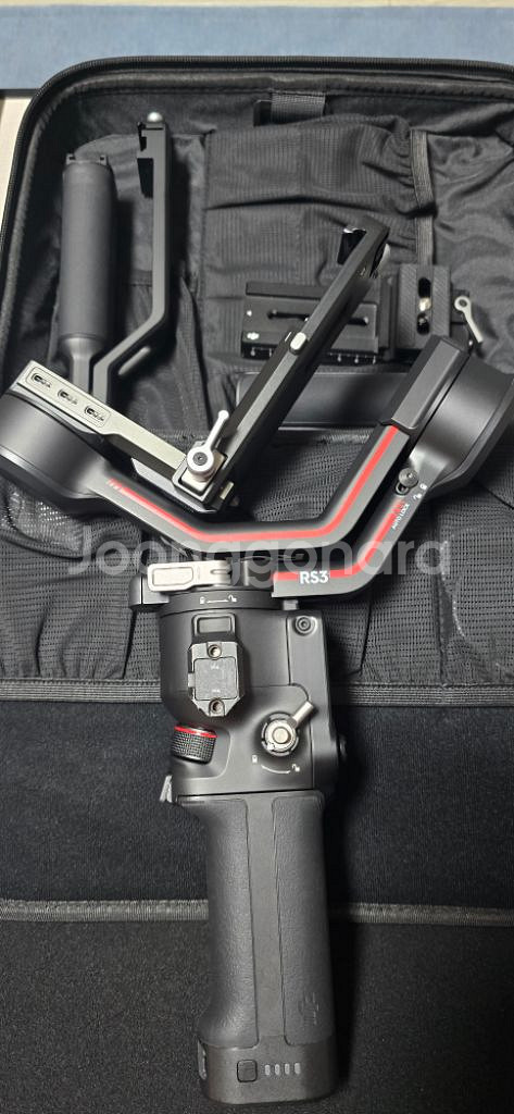 dji rs3 combo 5회 미만 사용--1