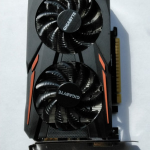 그래픽카드 마더보드 2펜 gtx1050 2g