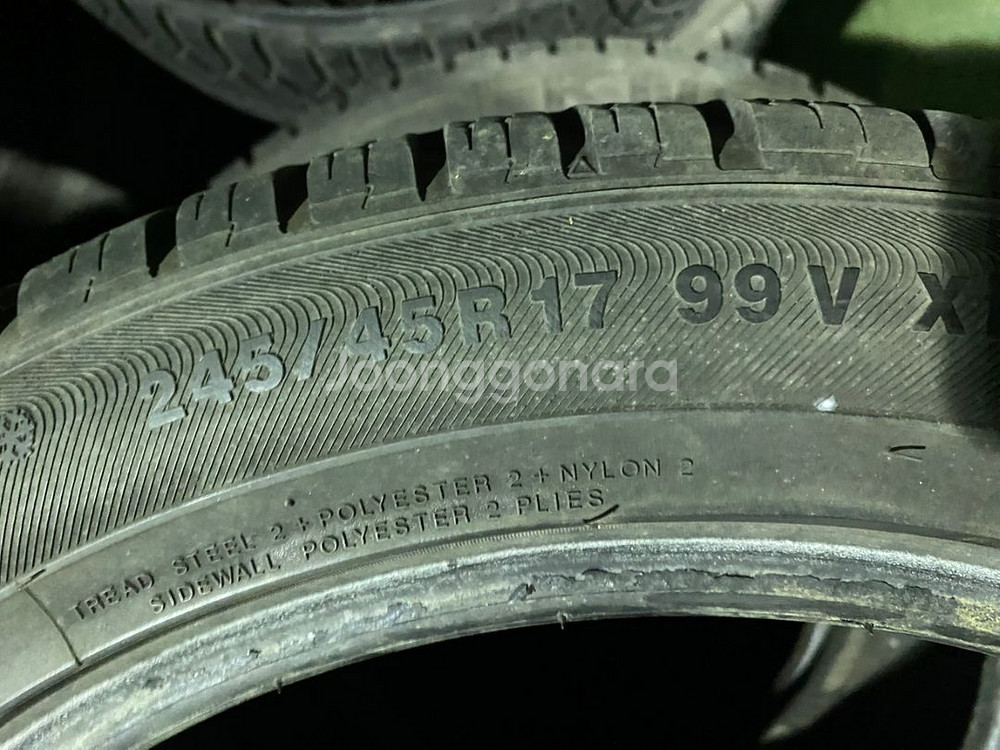 금호 스노우 245-45-17 중고 5개--2