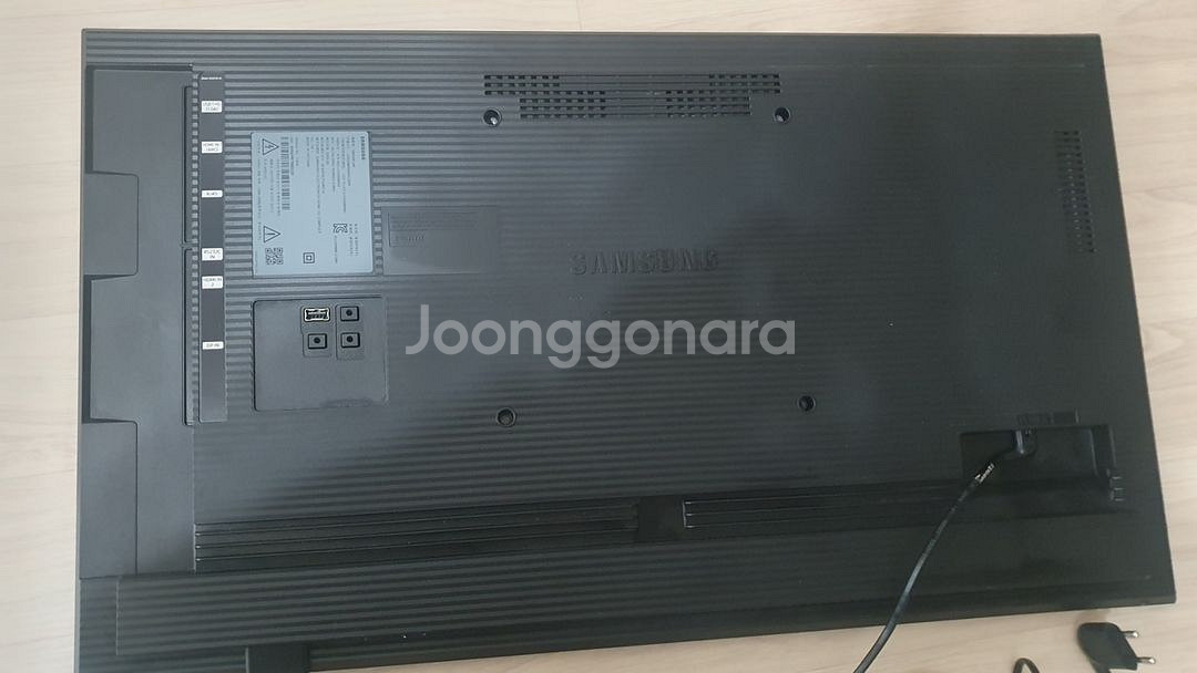 삼성 32인치 사이니지 LED 모니터 qm32r-an--2