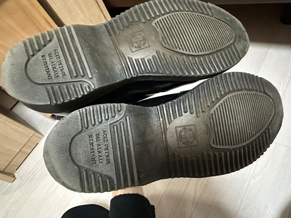 닥터마틴 첼시부츠 플로라 230--3