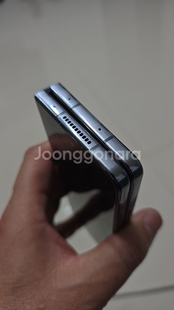 갤럭시 Z폴더4 256 그레이그린--2