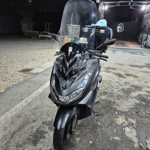 Pcx125 22년식