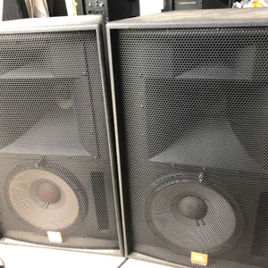 JBL SR 4735 X. 2통 입니다(수리필요)