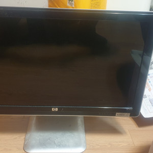 HP2309 24인치 모니터 3만원에 팝니다.. (서울