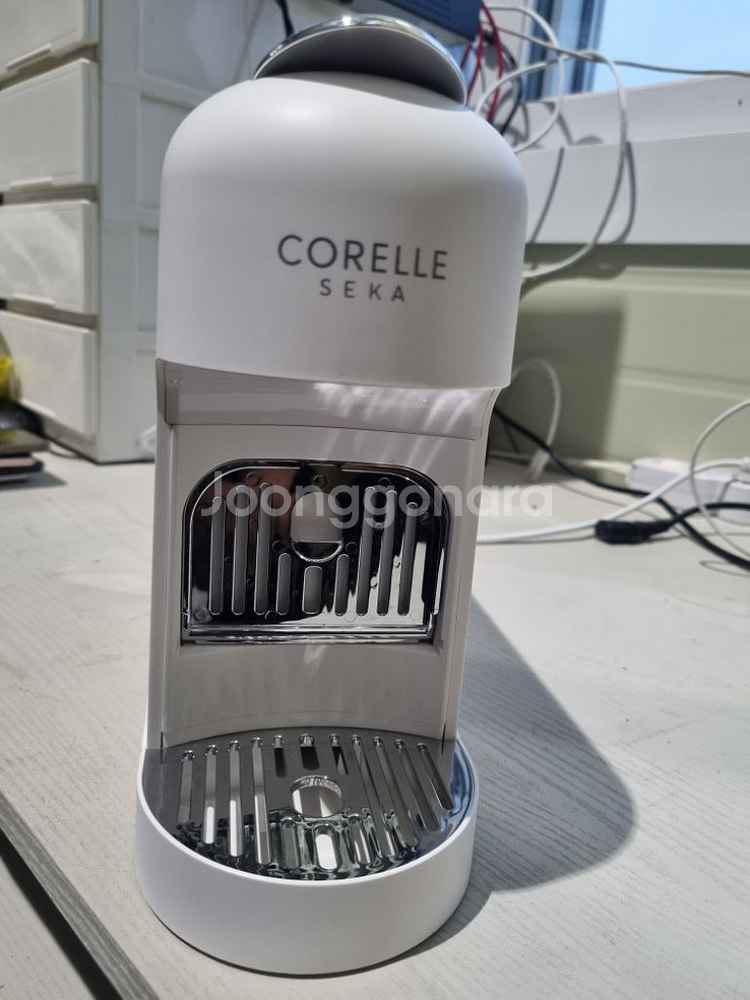 미사용)새상품코렐세카더슬림커피머신저스트 화이트판매합니다--1