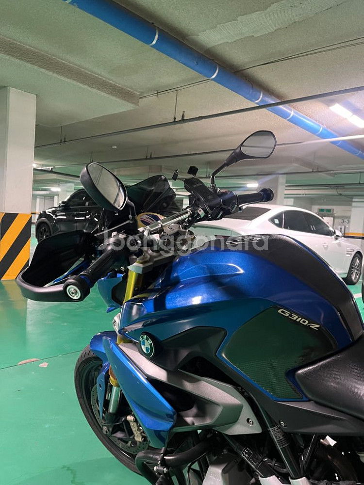 BMW G310R--3