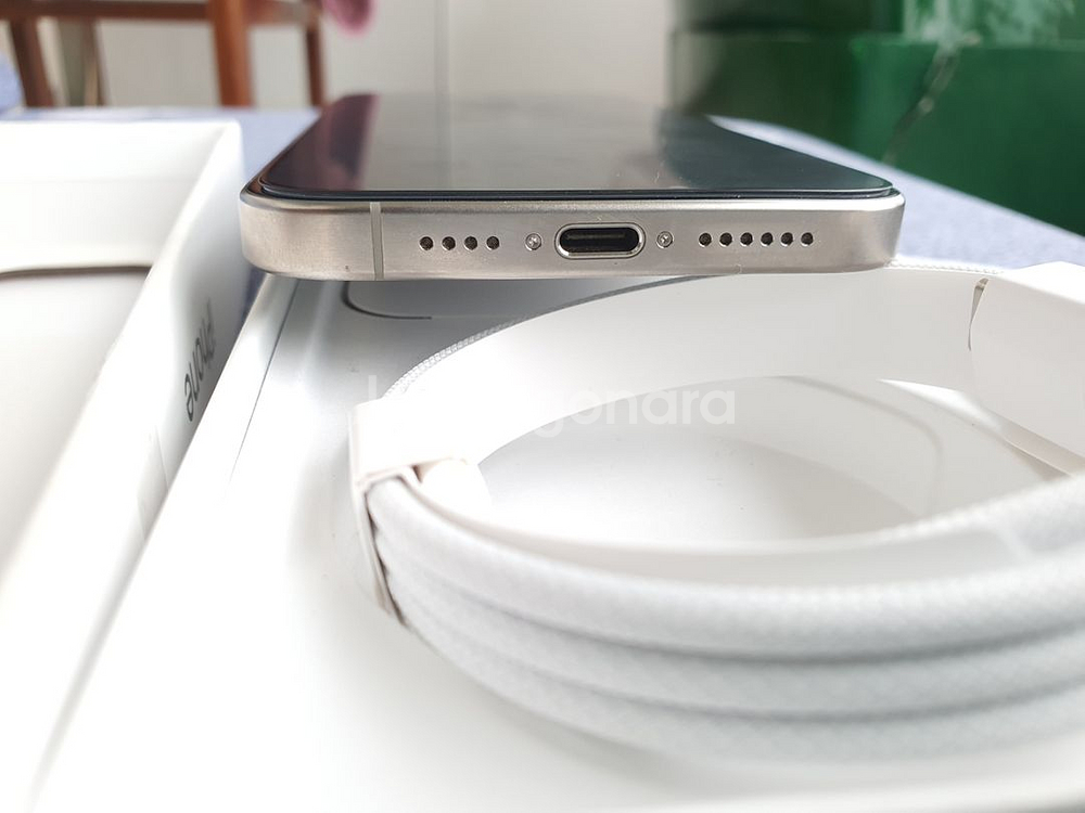 아이폰15pro max 256gb--5