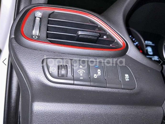 @17년식 i30 PD 1.6 터보 스포츠 프리미엄--6