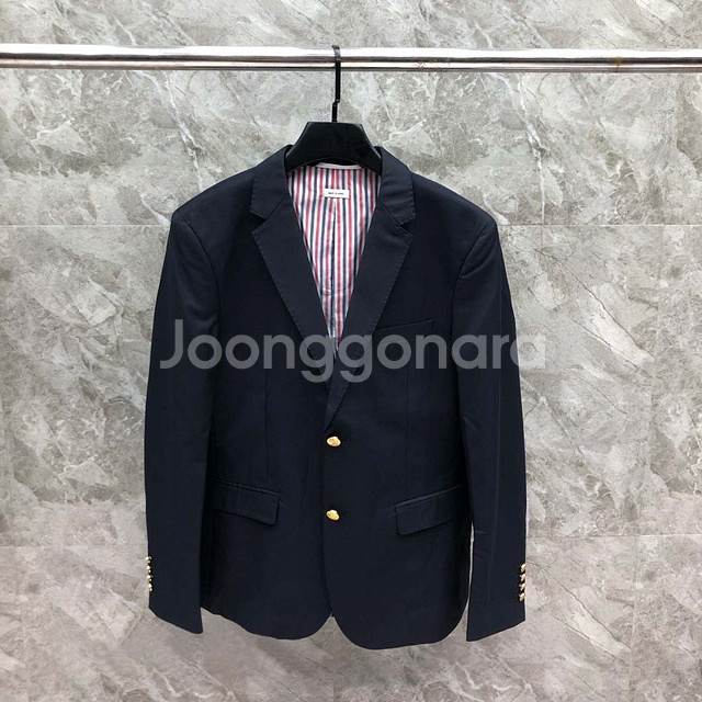 톰브라운 후면 삼선 남성 수트 정장 상의 2칼라--3
