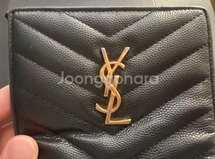 입생로랑 카산드라 마틀라쎄 반지갑 금장 정품 A급--2