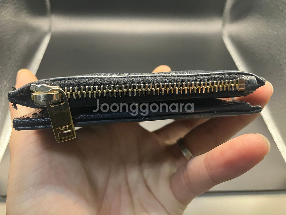 입생로랑 카산드라 마틀라쎄 반지갑 금장 정품 A급--5