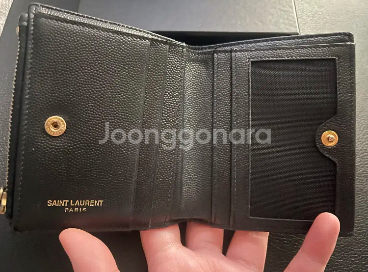 입생로랑 카산드라 마틀라쎄 반지갑 금장 정품 A급--1