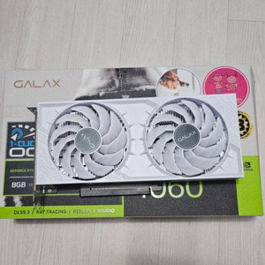 갤럭시 RTX 4060 그래픽카드 팝니다